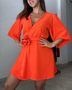 Vestido Camelia Orange con lazo flor artesanal fs