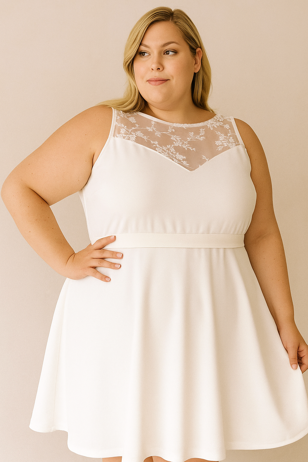 Vestido Perla novia con puntilla bordada nvs