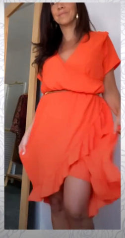 Vestido Lila cruzado irregular con volados naranja fs
